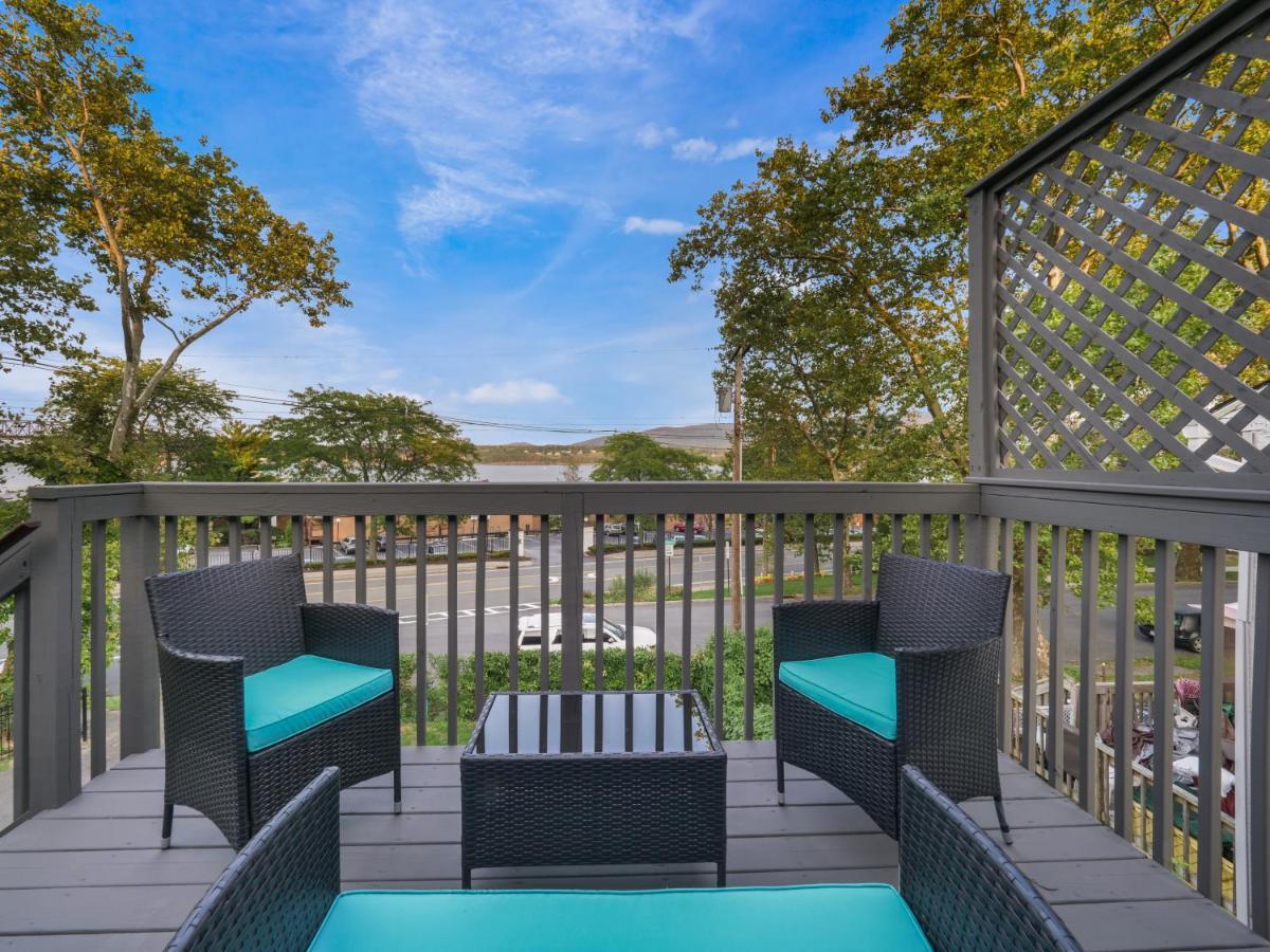 Apartment Deck View Of Hudson River & Mt Beacon / Boho